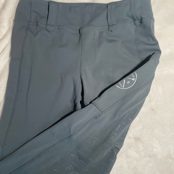 Free Ride Breeches - Picture 2 of 2